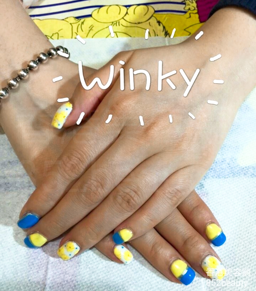 Manicure: Winky Nail