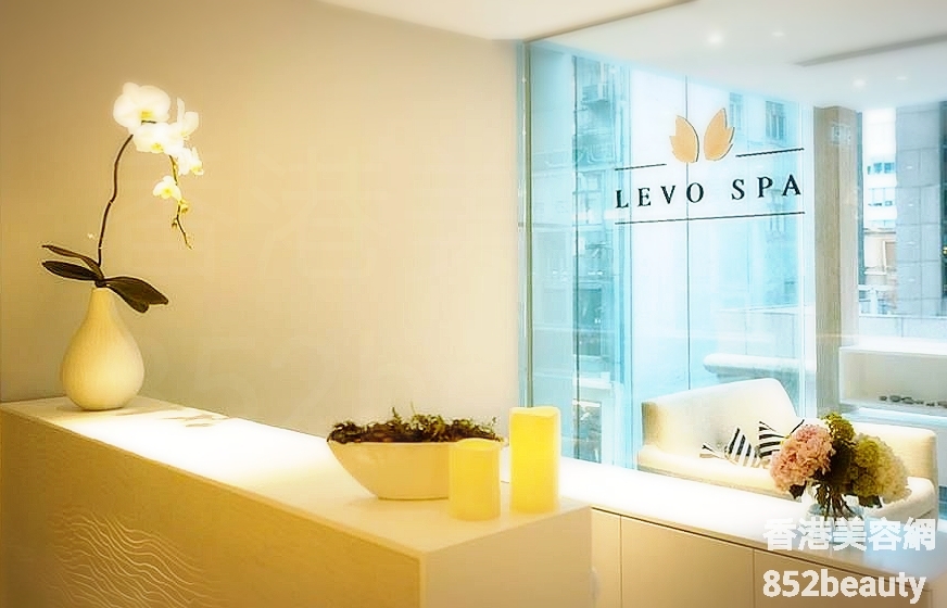 Hand and foot care: Levo Spa