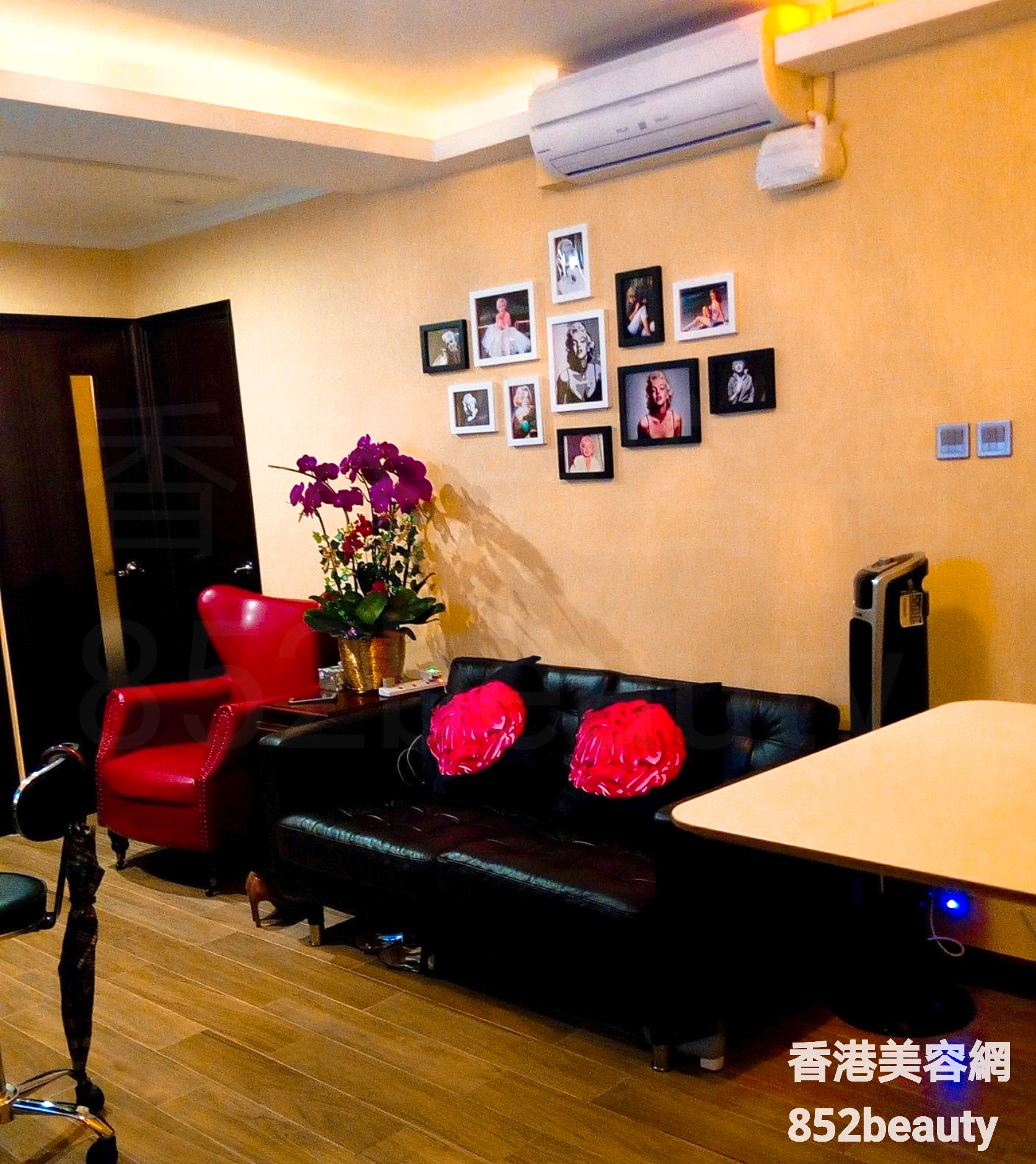 按摩/SPA: Harmony SPA