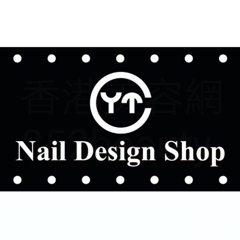 Manicure: CYT nail design shop