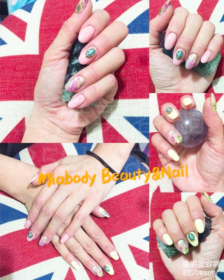 Manicure: Miabody Beauty＆Nail